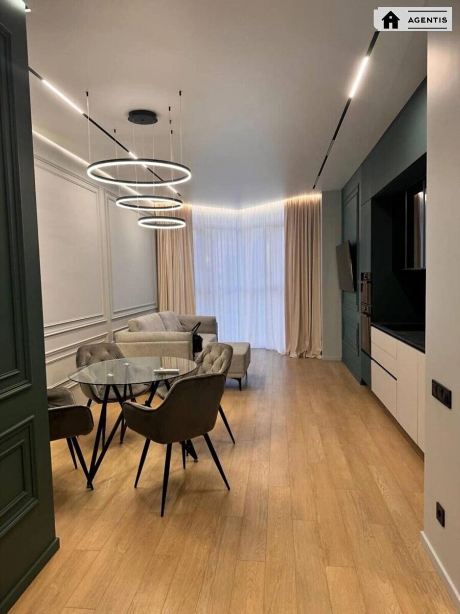 Сдам квартиру 2 комнаты, 61 m², 21 эт./32 этажа. 4, Андрія Верхогляда вул. (Михайла Драгомірова), Киев. 