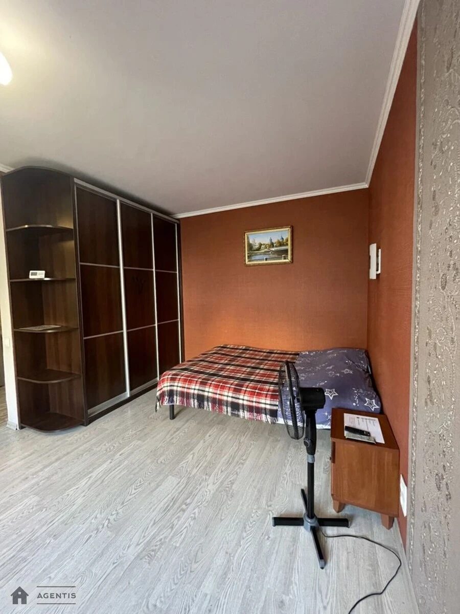 Здам квартиру 1 кімната, 36 m², 4 пов./5 поверхів. Примаченко , Вишневе. 