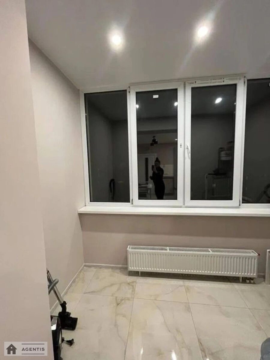 Здам квартиру 1 кімната, 40 m², 10 пов./11 поверхів. Гетьманська , Софіївська Борщагівка. 