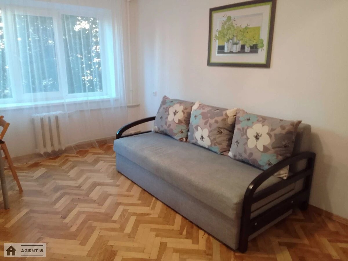 Apartment for rent 2 rooms, 46 m², 2nd fl./5 floors. 61, Danyla Shcherbakivskoho vul. Shcherbakova, Kyiv. 