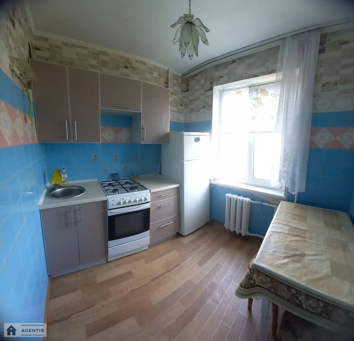 Apartment for rent 2 rooms, 45 m², 7th fl./9 floors. 16, Hnata Yury vul., Kyiv. 