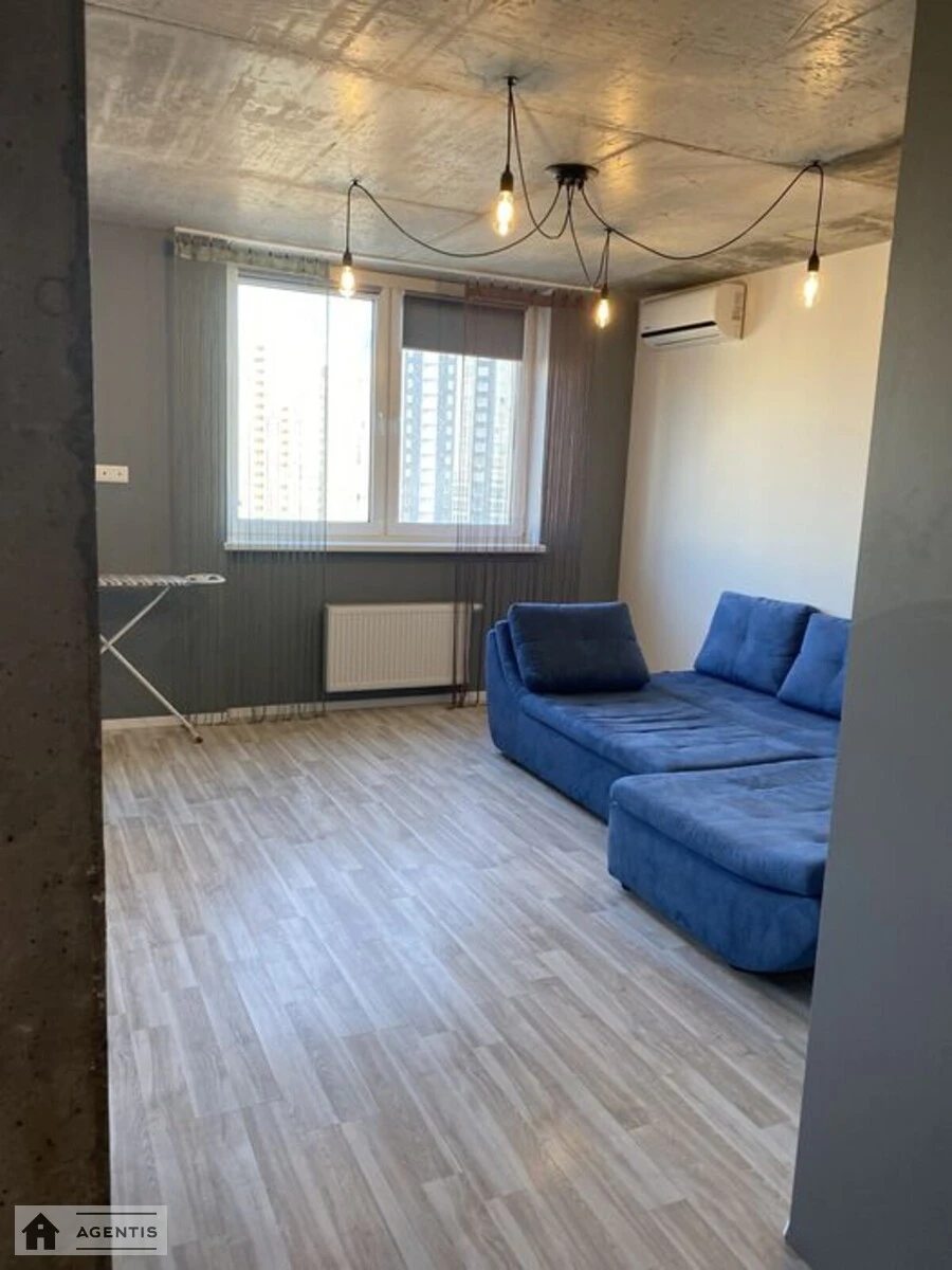 Сдам квартиру 1 комната, 40 m², 17 эт./26 этажей. 15, Соломії Крушельницької вул., Киев. 