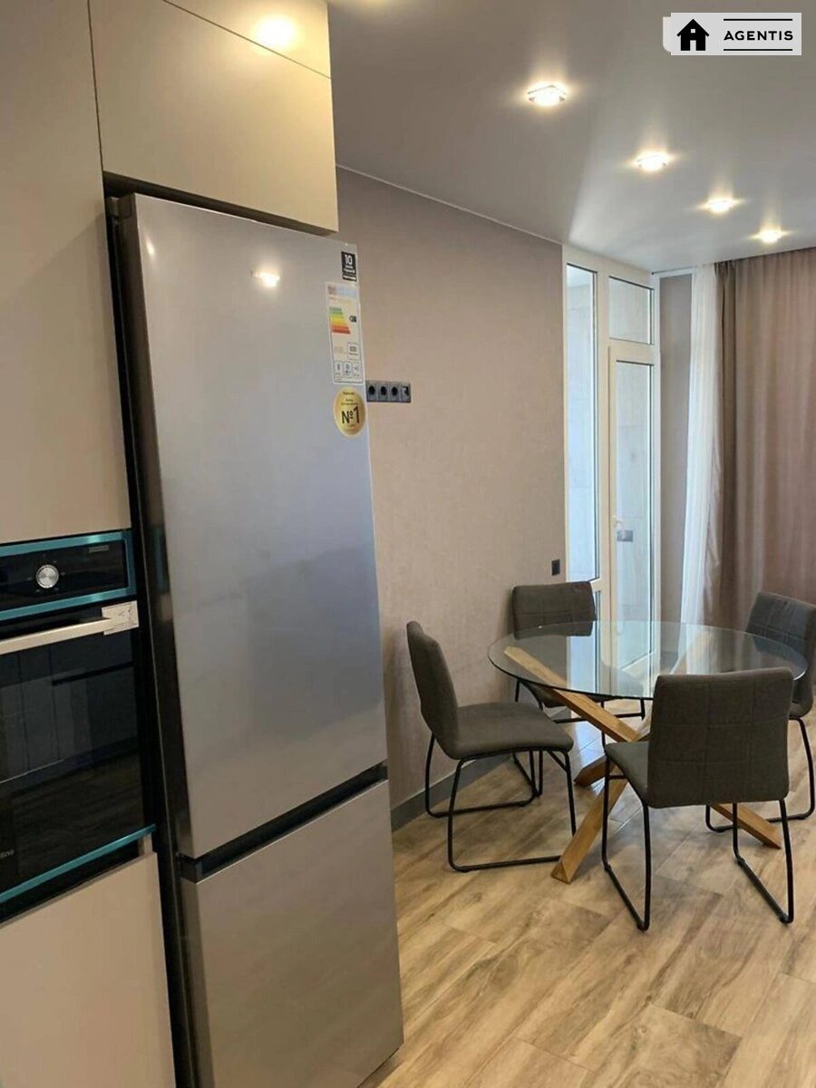 Apartment for rent 2 rooms, 66 m², 18th fl./25 floors. 18, Dniprovs'ka embankment 18, Kyiv. 