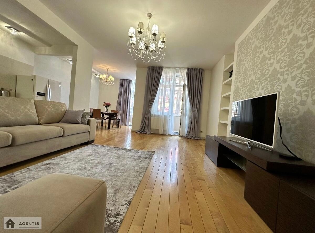 Apartment for rent 4 rooms, 135 m², 17th fl./25 floors. 32, Yevhena Konovaltsya vul. Shchorsa, Kyiv. 