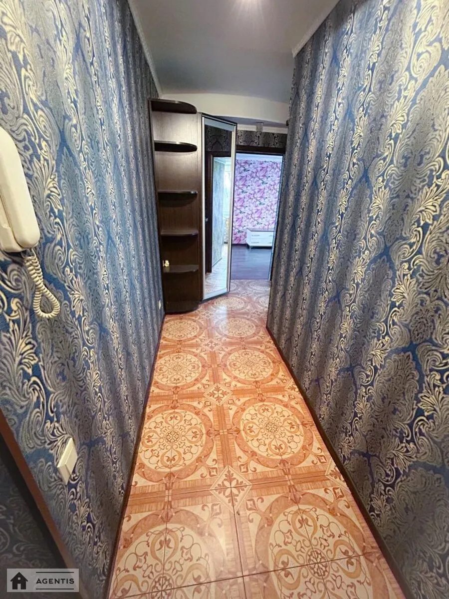 Здам квартиру 1 кімната, 32 m², 7 пов./9 поверхів. Деснянський район, Київ. 