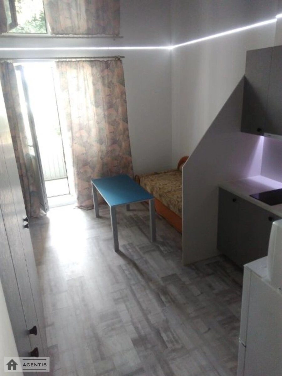 Сдам квартиру 1 комната, 20 m², 4 эт./24 этажа. 3, Теремковская 3, Киев. 