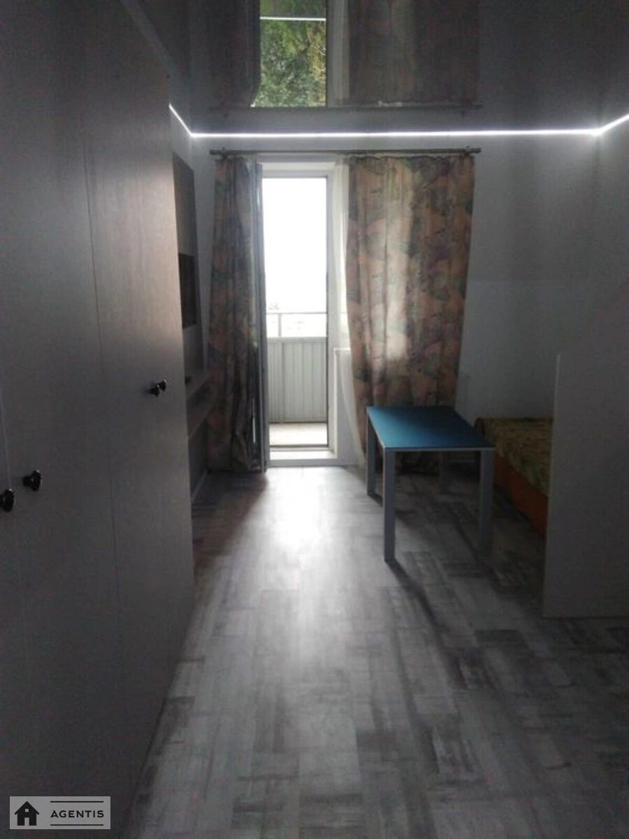 Здам квартиру 1 кімната, 20 m², 4 пов./24 поверхи. 3, Теремківська 3, Київ. 