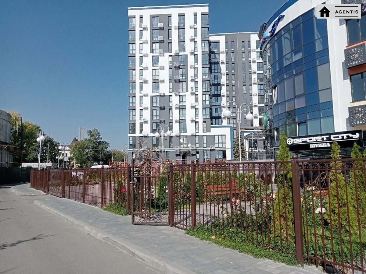 Apartment for rent 1 room, 30 m², 4th fl./11 floors. 19, Tsentralna vul., Kyiv. 