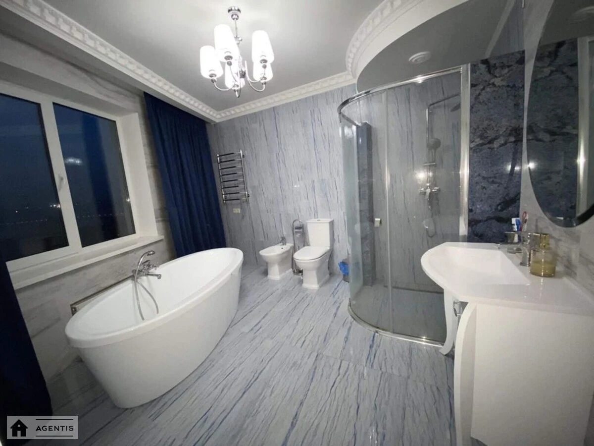 Apartment for rent 3 rooms, 110 m², 27th fl./27 floors. 5, Yuriya Shumskoho vul., Kyiv. 