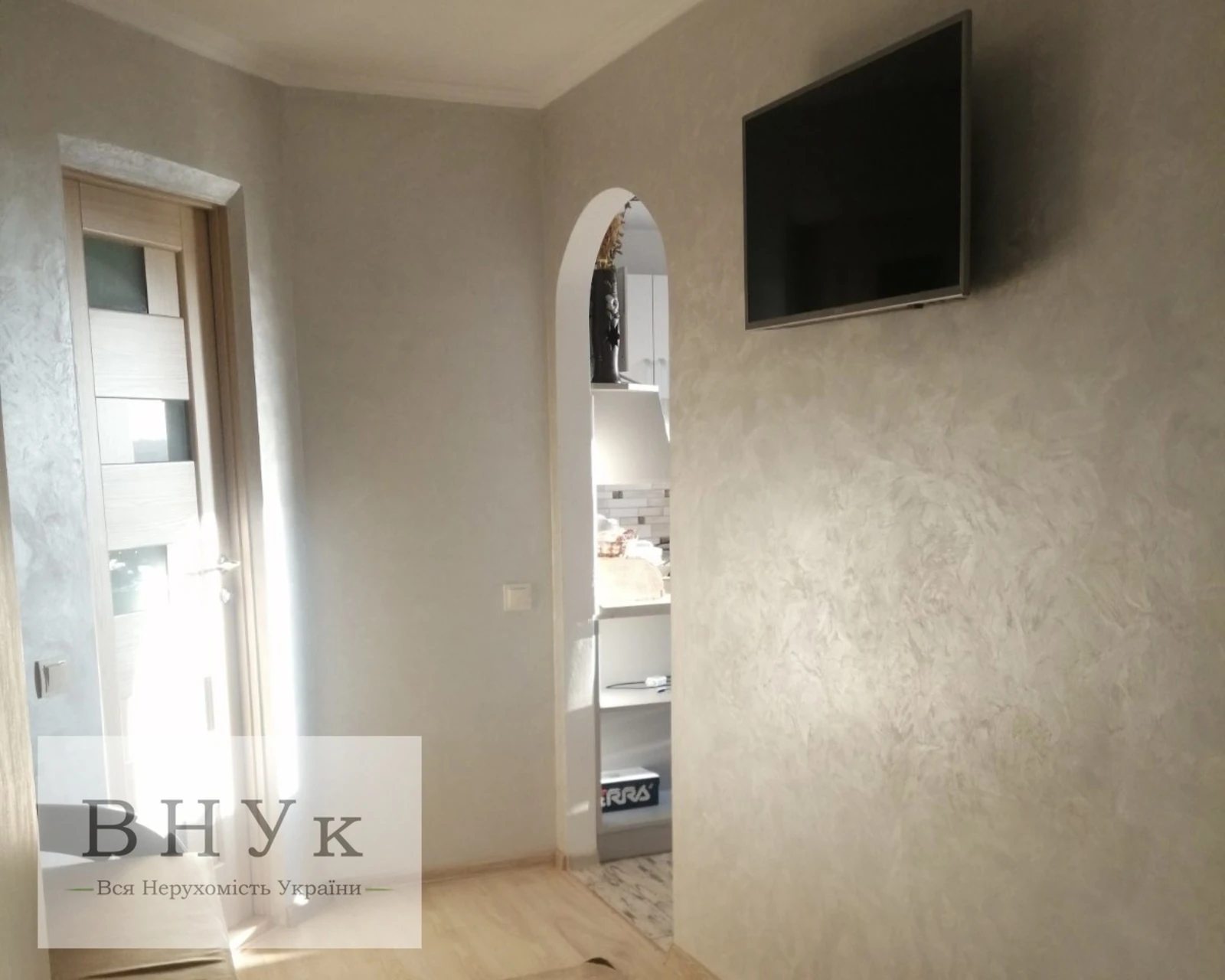 Продаж квартири. 1 room, 43 m², 11 floor/11 floors. Злуки пр., Тернопіль. 