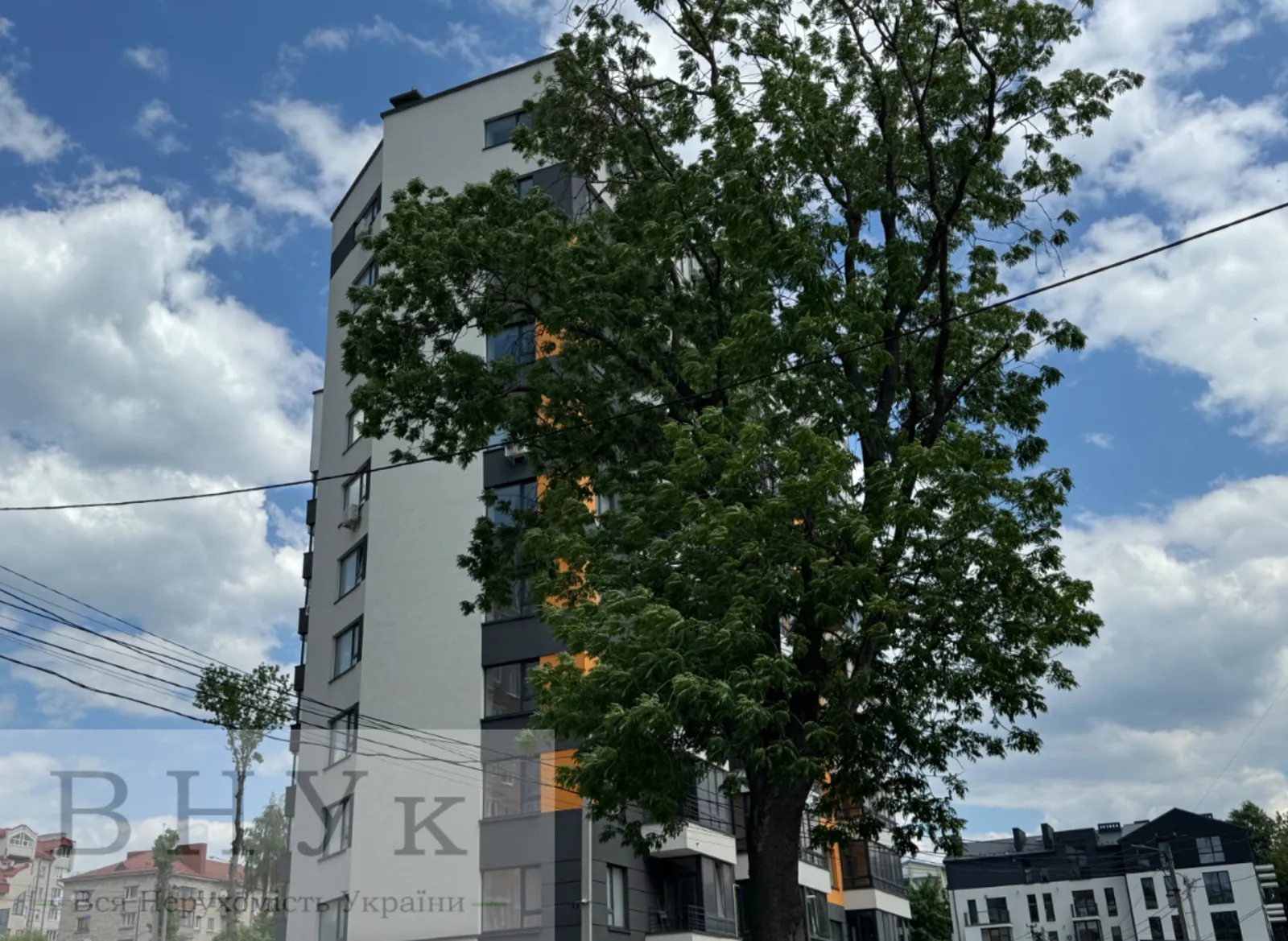 Apartments for sale. 1 room, 40 m², 3rd floor/10 floors. Halytskyy prov., Ternopil. 