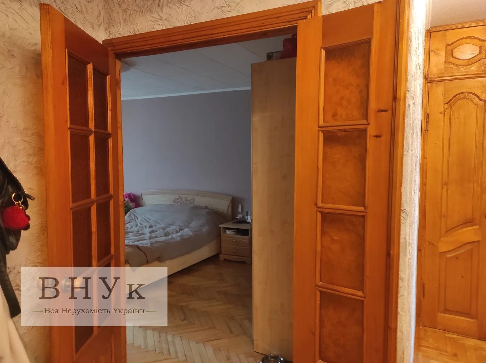 Apartments for sale. 3 rooms, 67 m², 2nd floor/5 floors. Prosvity vul., Ternopil. 
