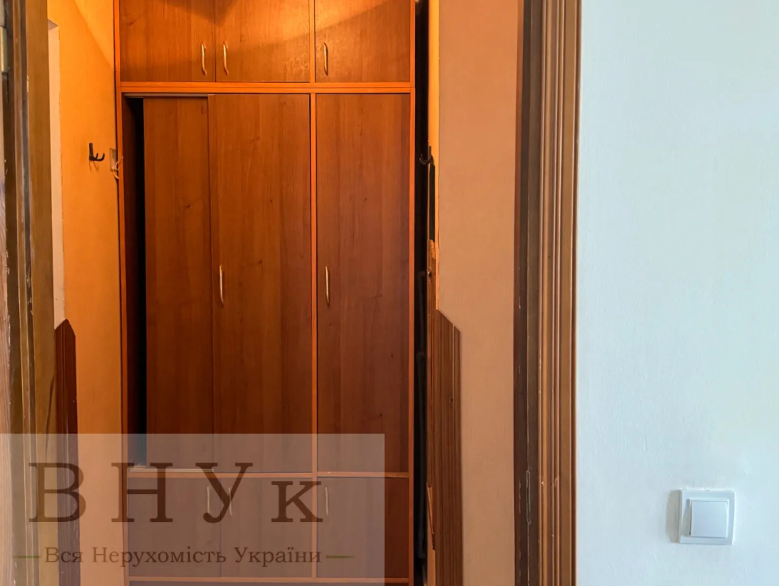 Продаж квартири. 1 room, 30 m², 5th floor/5 floors. Фабрична вул., Тернопіль. 