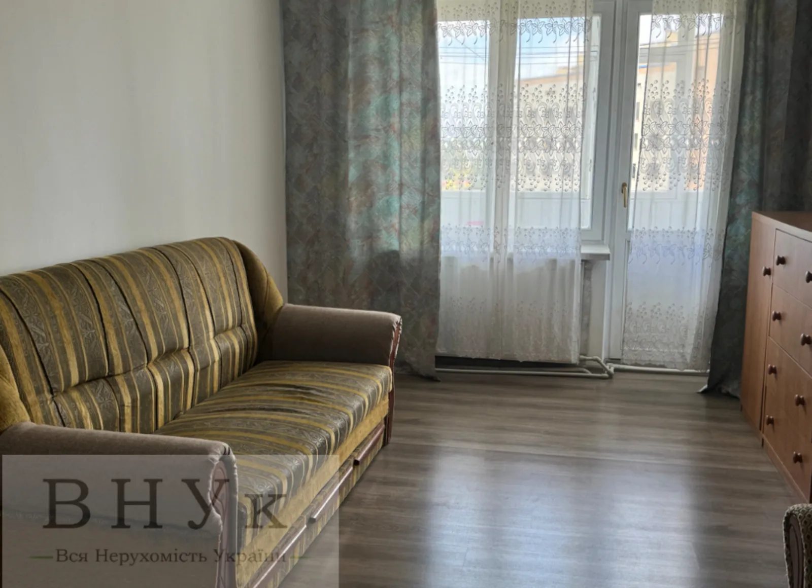 Apartments for sale. 1 room, 30 m², 5th floor/5 floors. Fabrychna vul., Ternopil. 