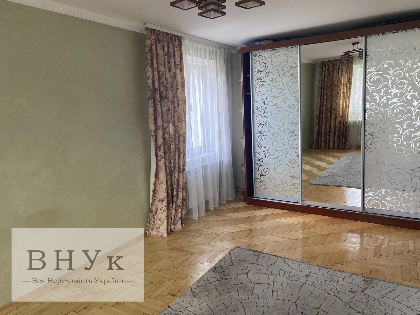 Apartments for sale. 1 room, 32 m², 4th floor/9 floors. Verbytskoho M. vul., Ternopil. 