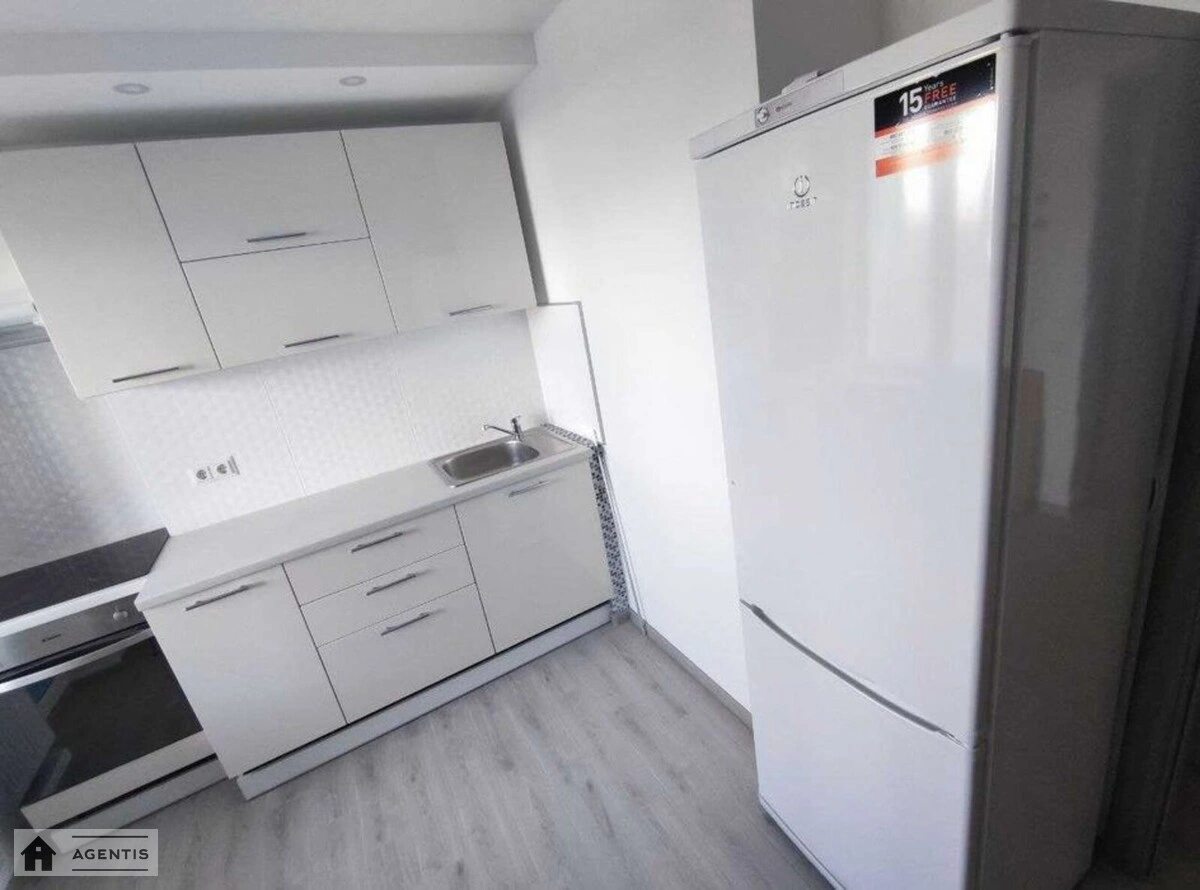 Apartment for rent. 1 room, 43 m², 25 floor/25 floors. 10, Dokivska , Kotsyubynske. 