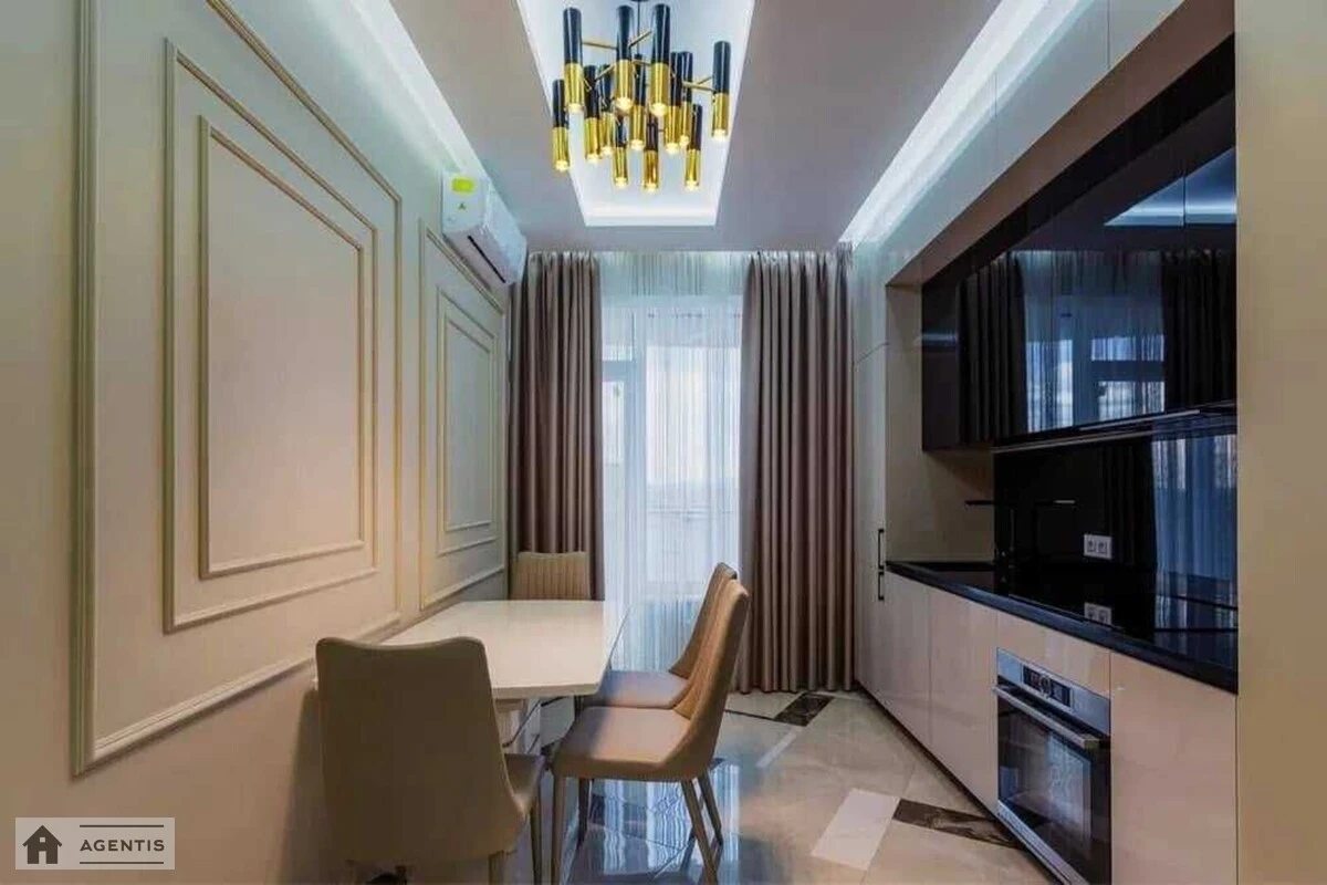 Apartment for rent. 2 rooms, 55 m², 11 floor/24 floors. 7, Laboratorniy 7, Kyiv. 