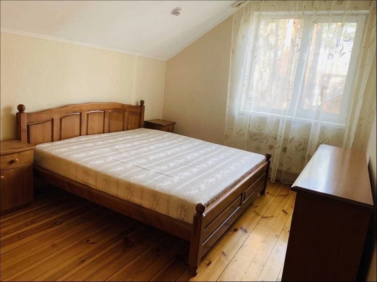 House for sale 220 m², 2 floors. Romankov. 