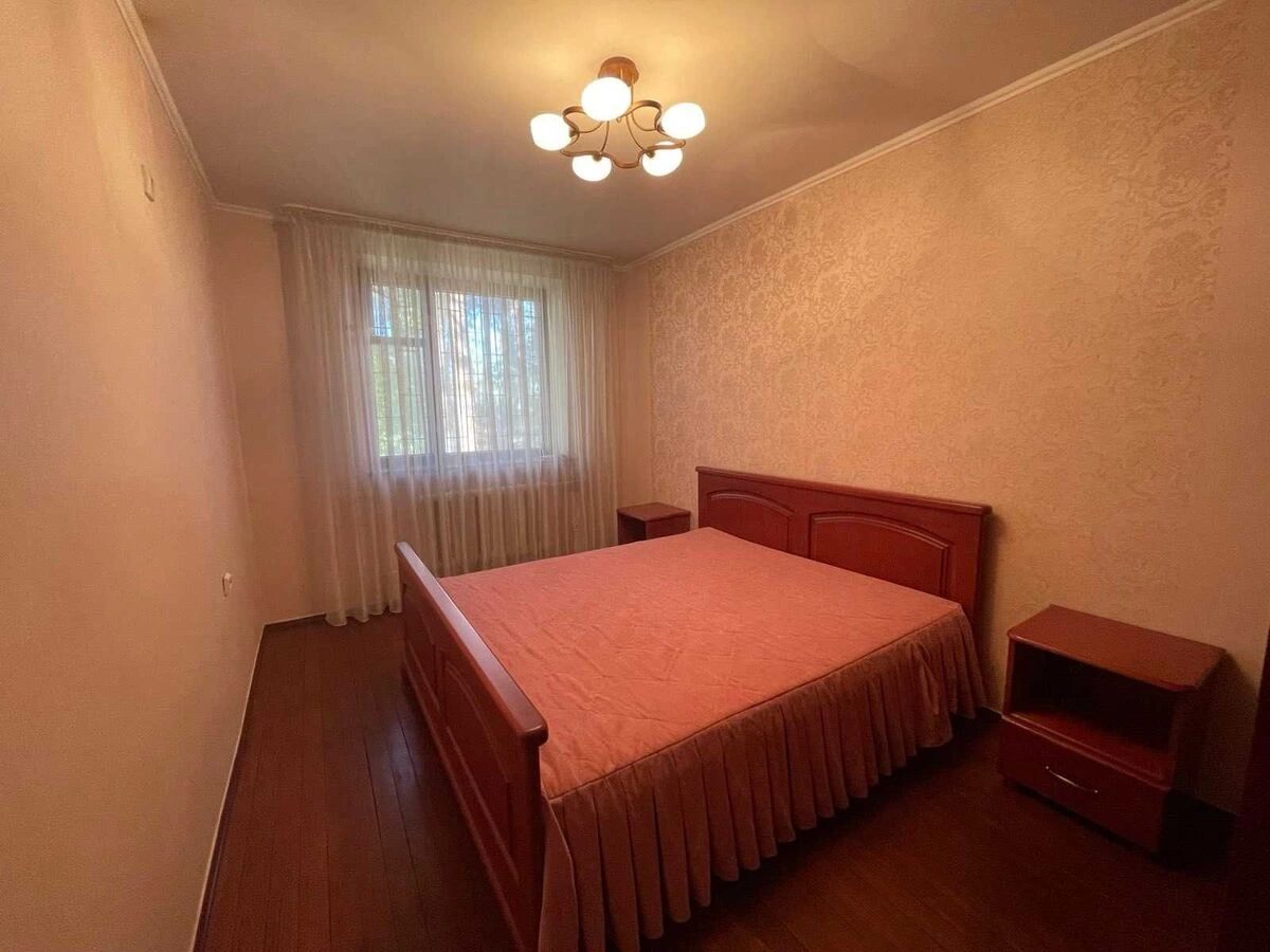 Продажа дома 250 m², 2 этажа. Романков. 