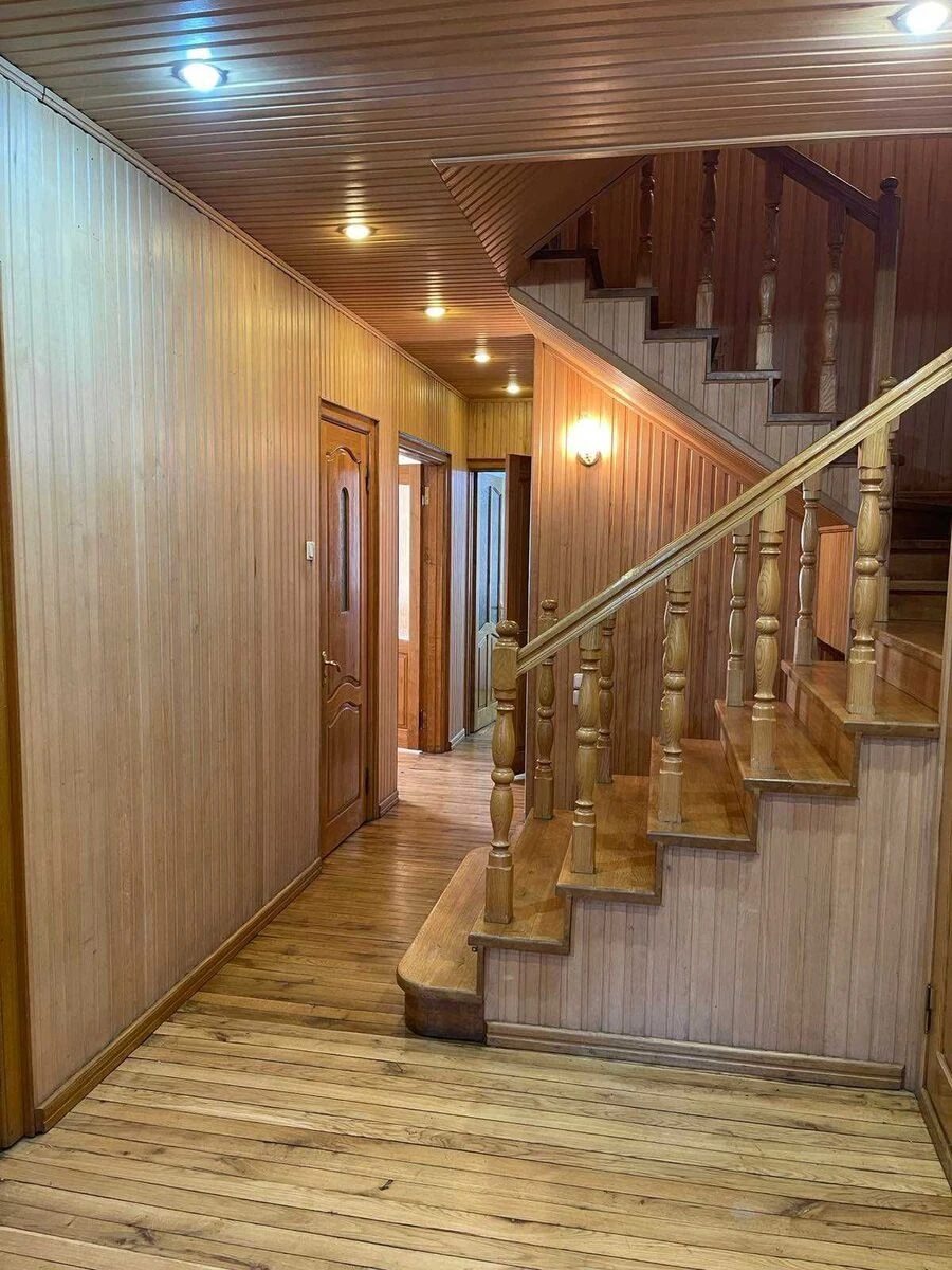 House for sale 250 m², 2 floors. Romankov. 