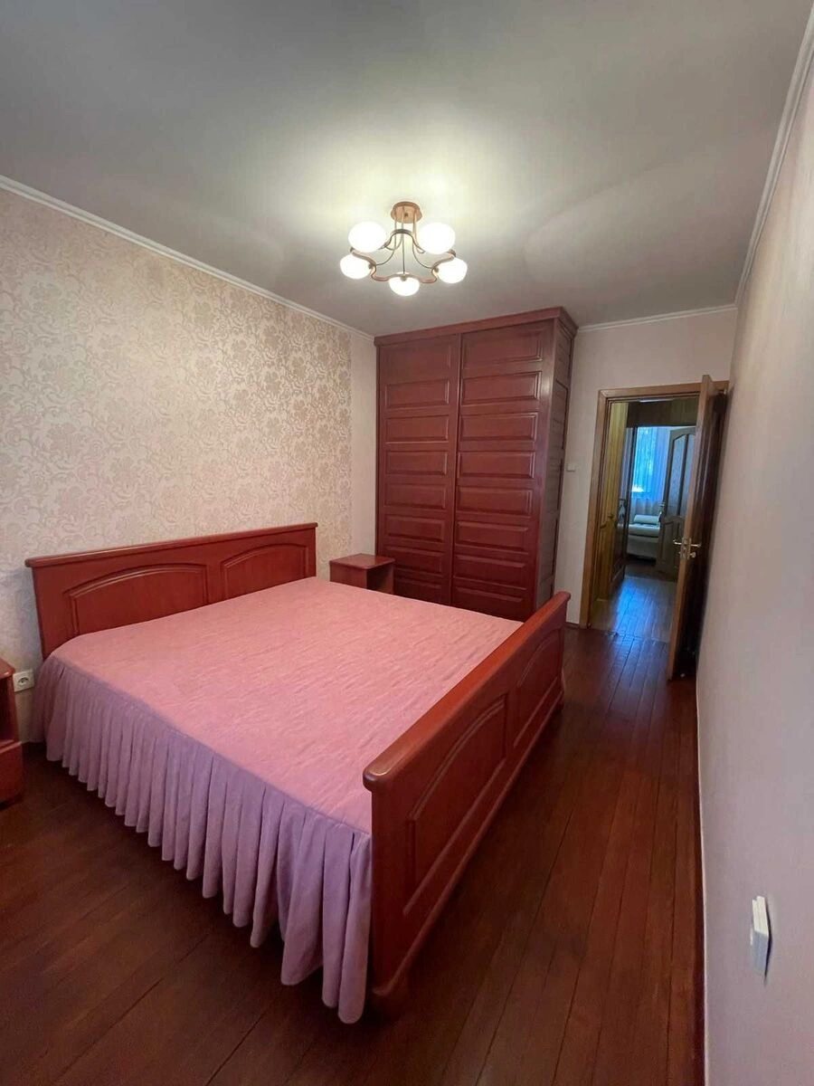 House for sale 250 m², 2 floors. Romankov. 