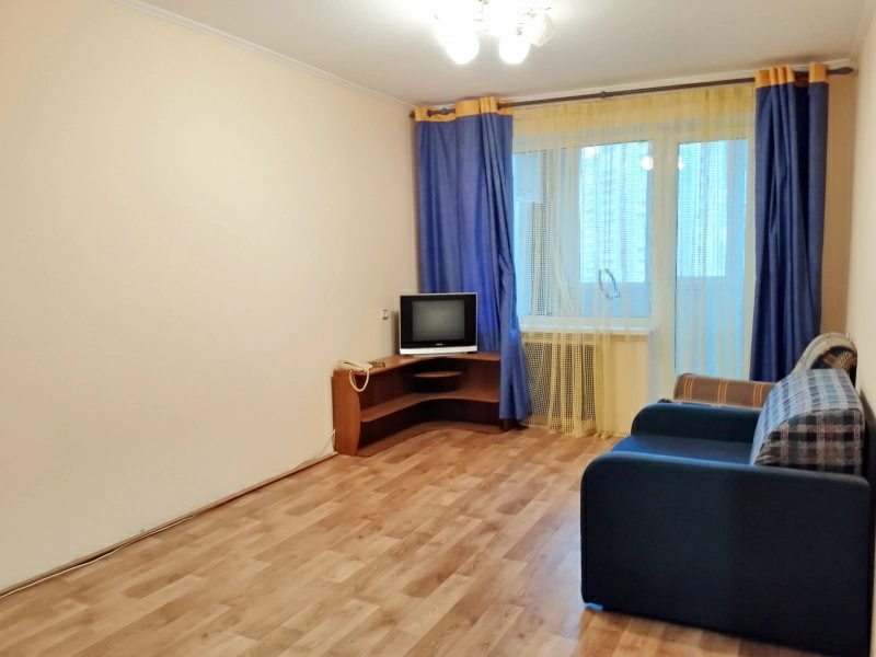 Apartment for rent. 1 room, 40 m², 8th floor/16 floors. 120, Pr. Haharyna, Dnipro. 