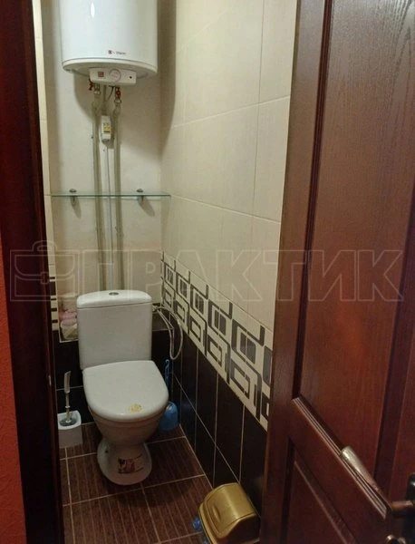 Apartments for sale 1 room, 40 m². Nezalezhnosti vul. 82, Chernihiv. 