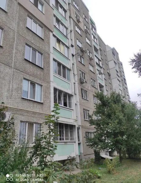 Продажа квартиры 1 комната, 40 m². Незалежності вул. 82, Чернигов. 