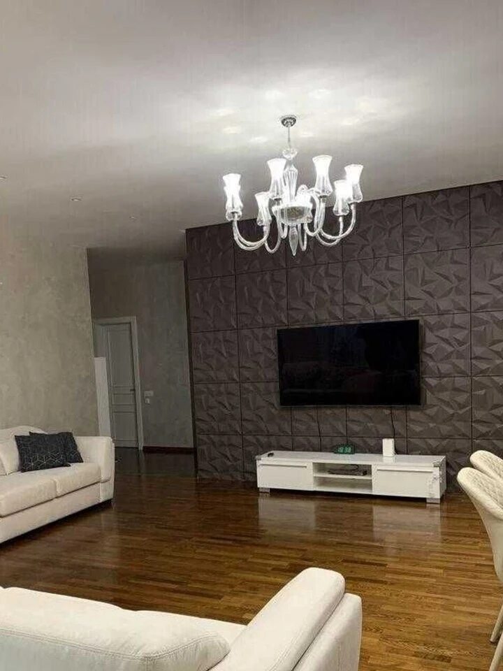 Apartment for rent. 4 rooms, 208 m², 17 floor/27 floors. 44, Yevhena Konovaltsya vul. Shchorsa, Kyiv. 