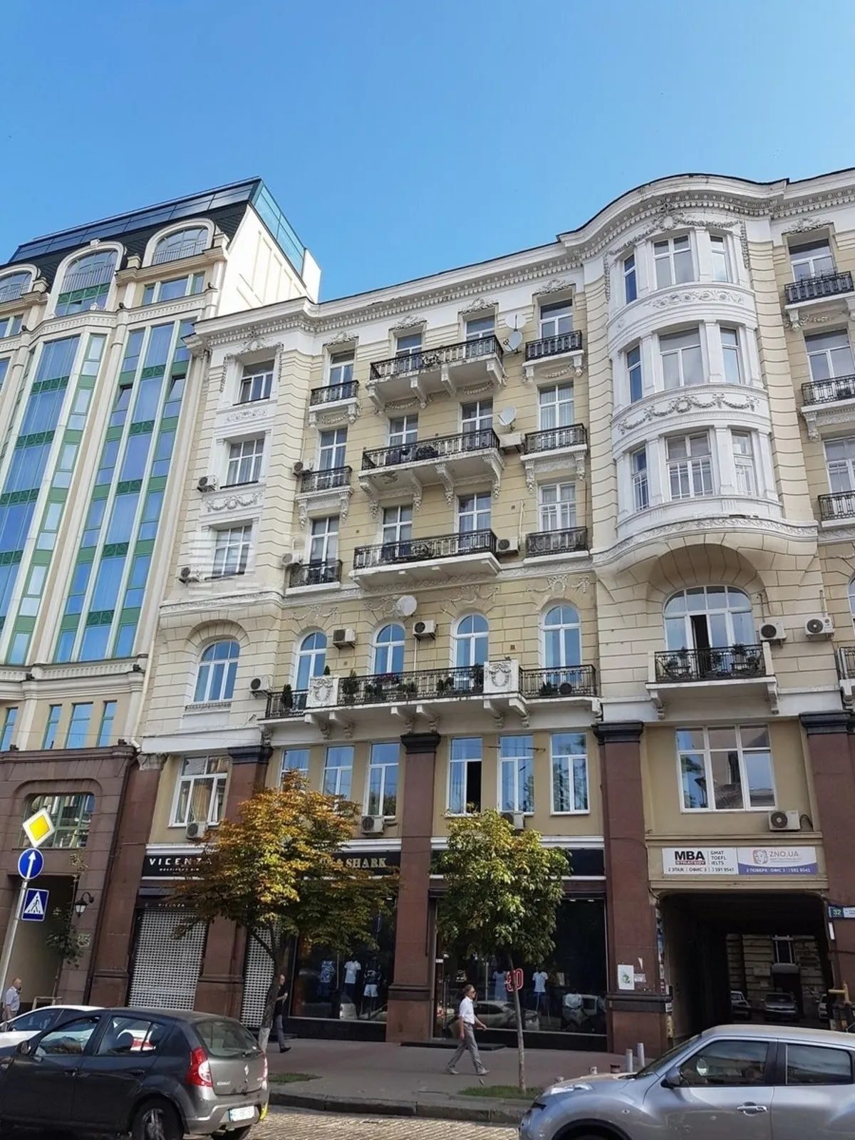 Apartment for rent. 5 rooms, 1375 m², 6th floor/7 floors. 32, Bohdana Khmelnytskoho vul., Kyiv. 