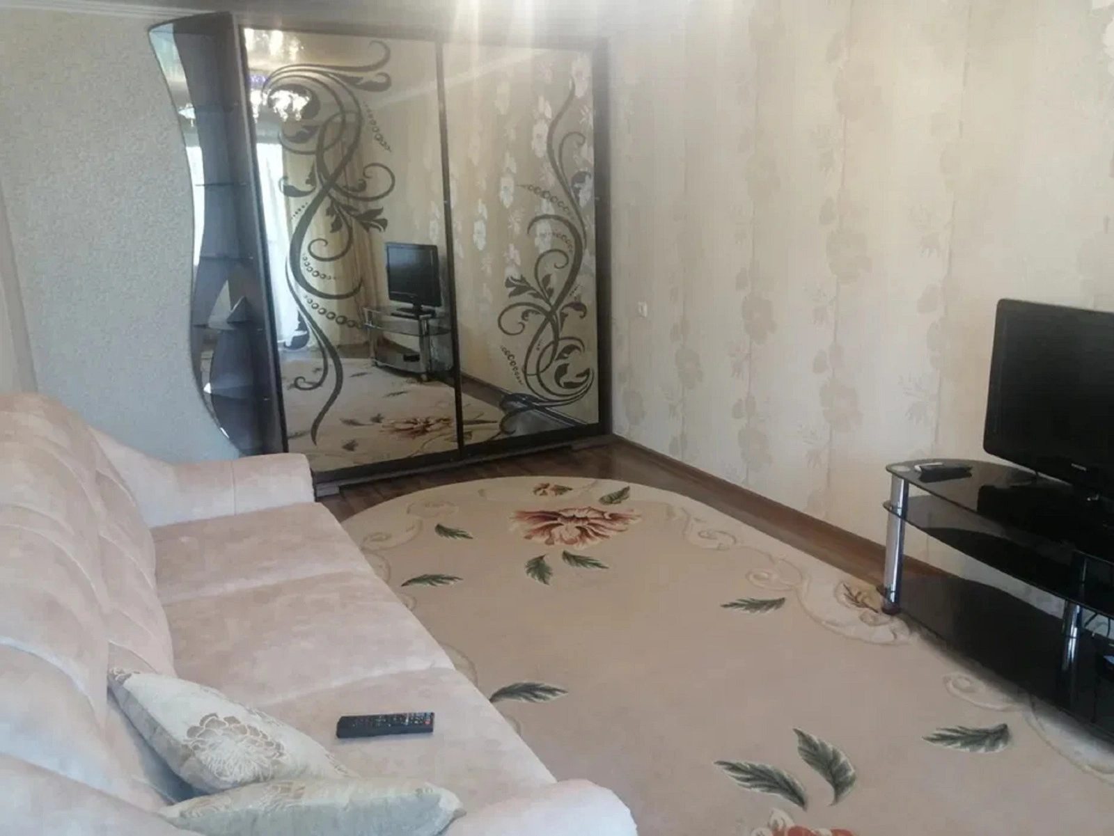 Продаж квартири. 2 rooms, 47 m², 4th floor/5 floors. 45, Героев Крут ул. (Терешковой), Одеса. 