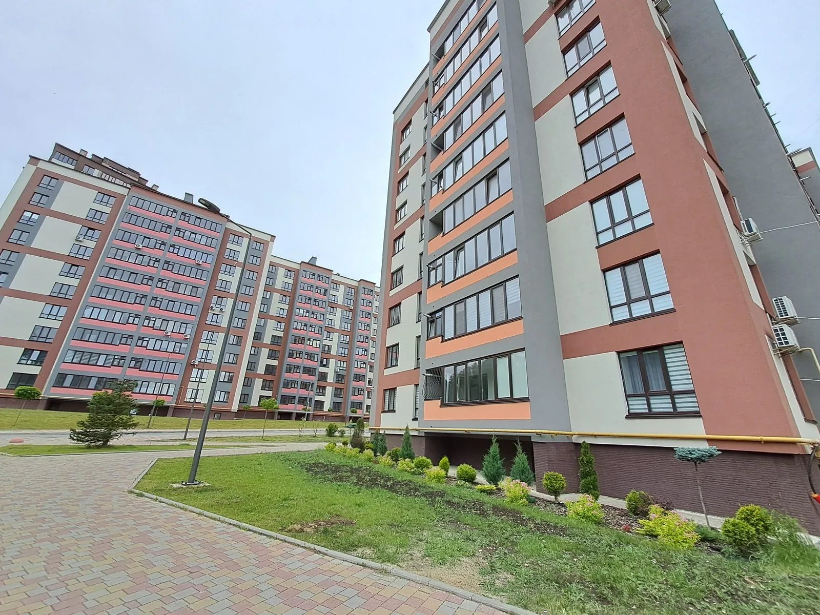 Apartments for sale. 1 room, 39 m², 9th floor/10 floors. 9, Pidvolochyske shose vul., Ternopil. 