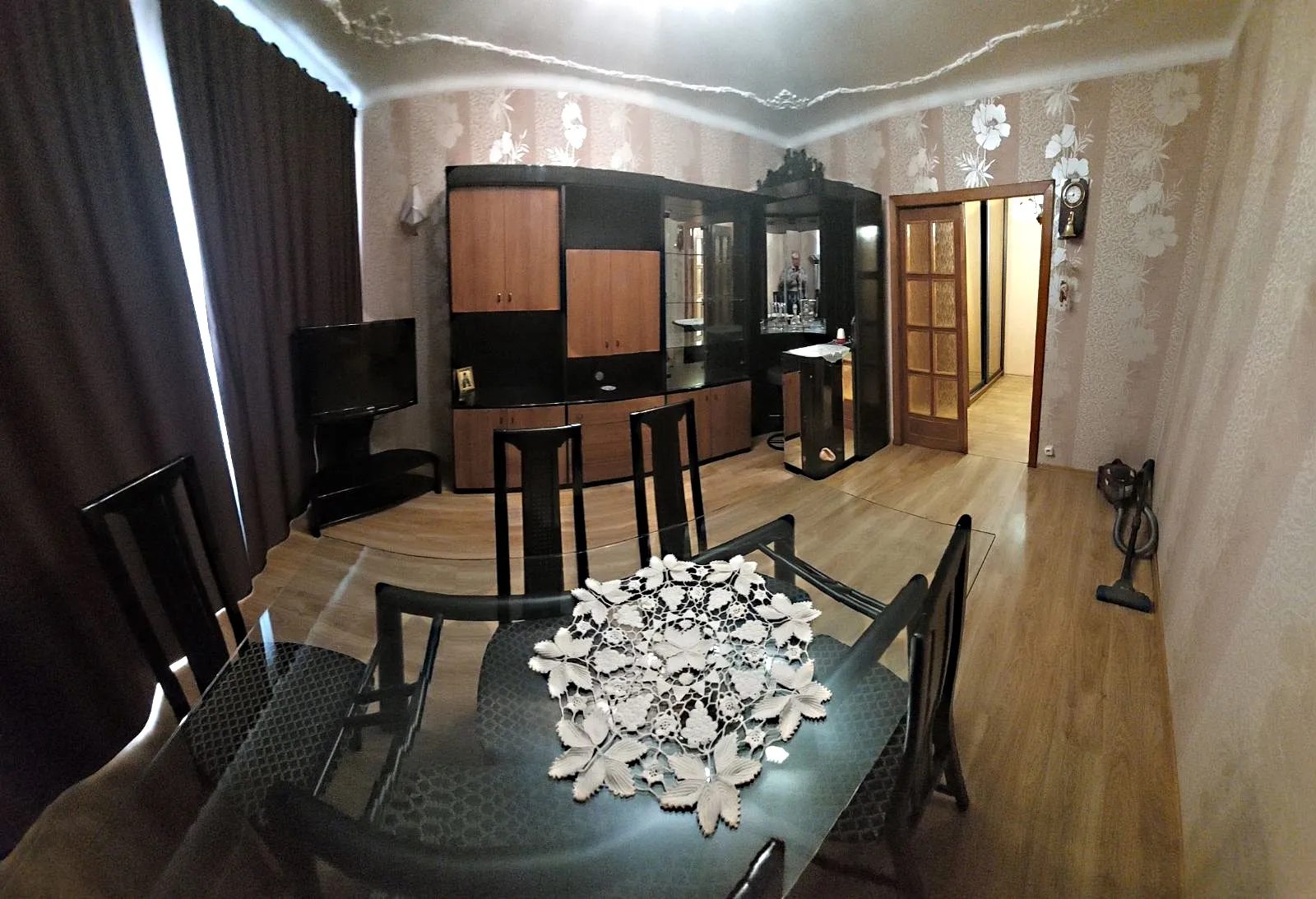 Apartments for sale. 3 rooms, 67 m², 11 floor/14 floors. 1, Fylatova Akademyka , Odesa. 