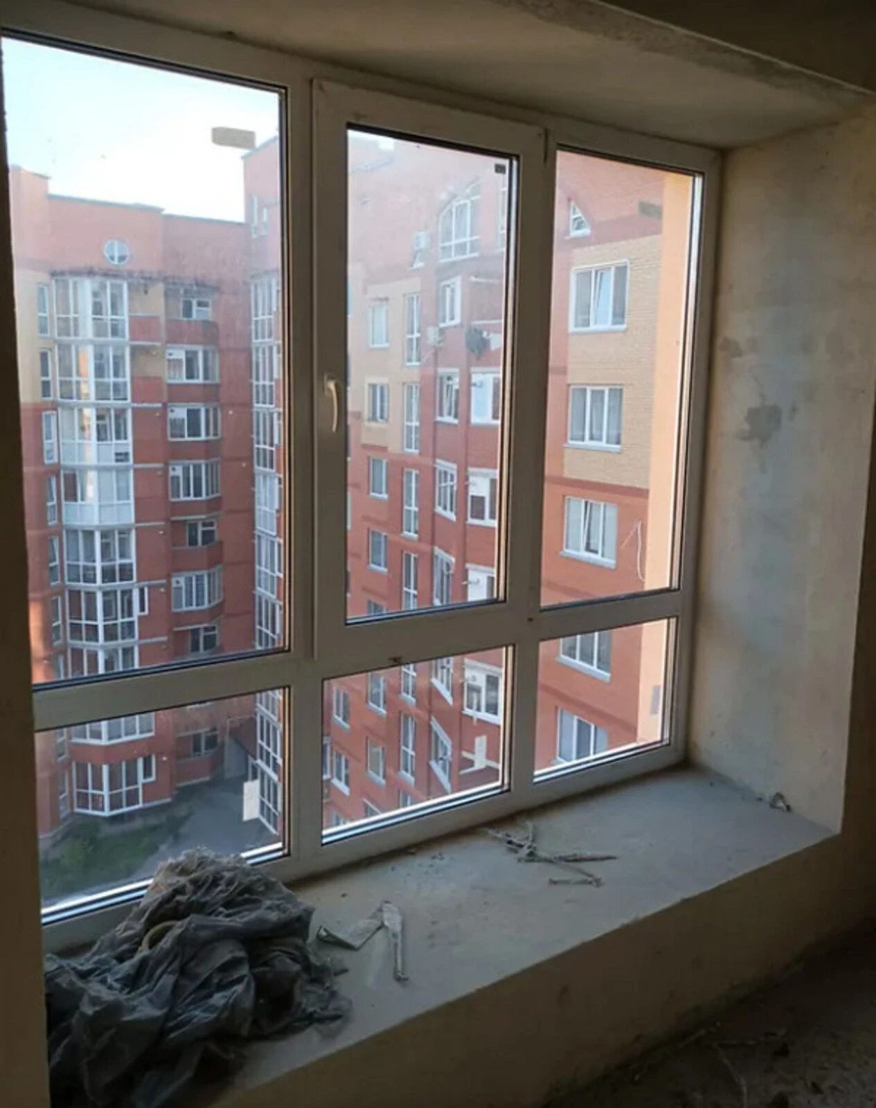 Apartments for sale. 3 rooms, 79 m², 9th floor/10 floors. Vostochnyy, Ternopil. 