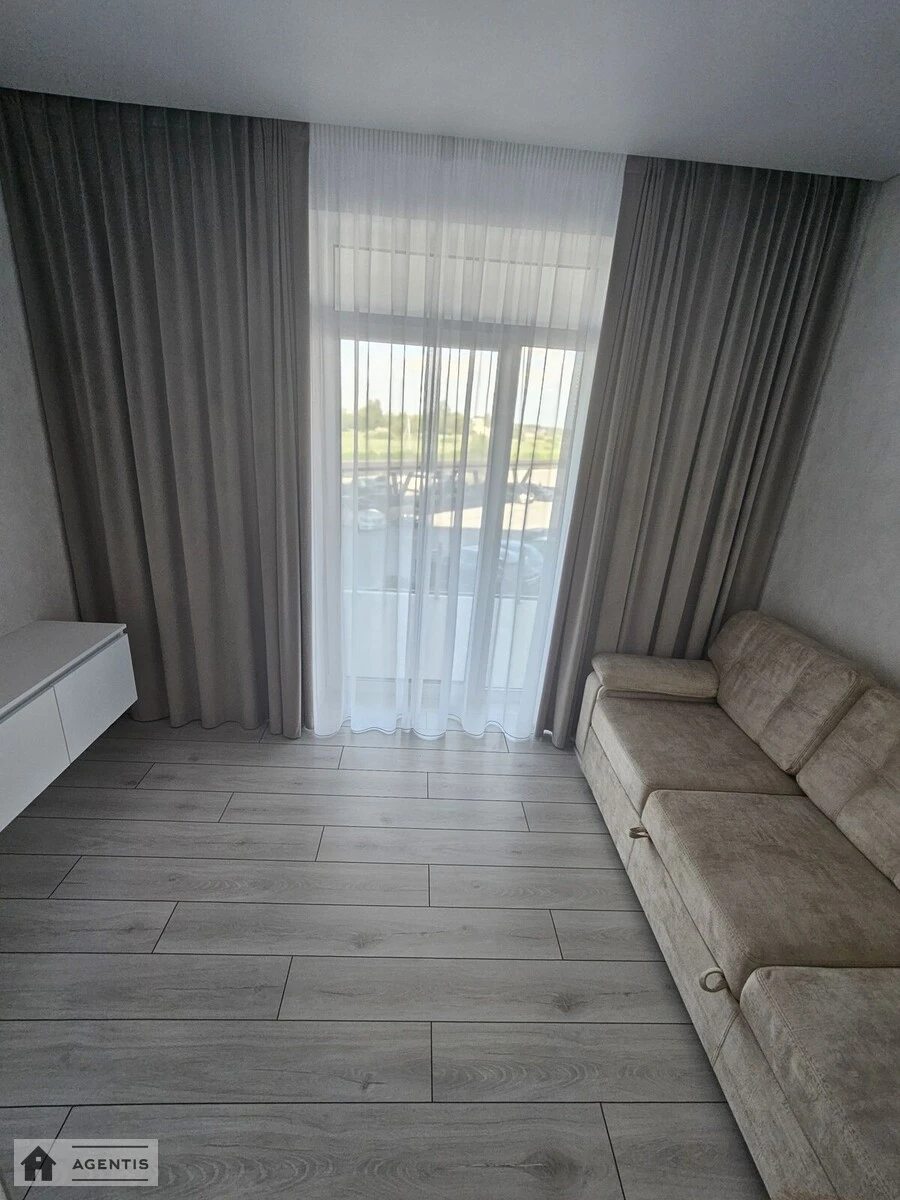 Сдам квартиру. 3 rooms, 70 m², 2nd floor/4 floors. 19, Паркова , Подгорцы. 