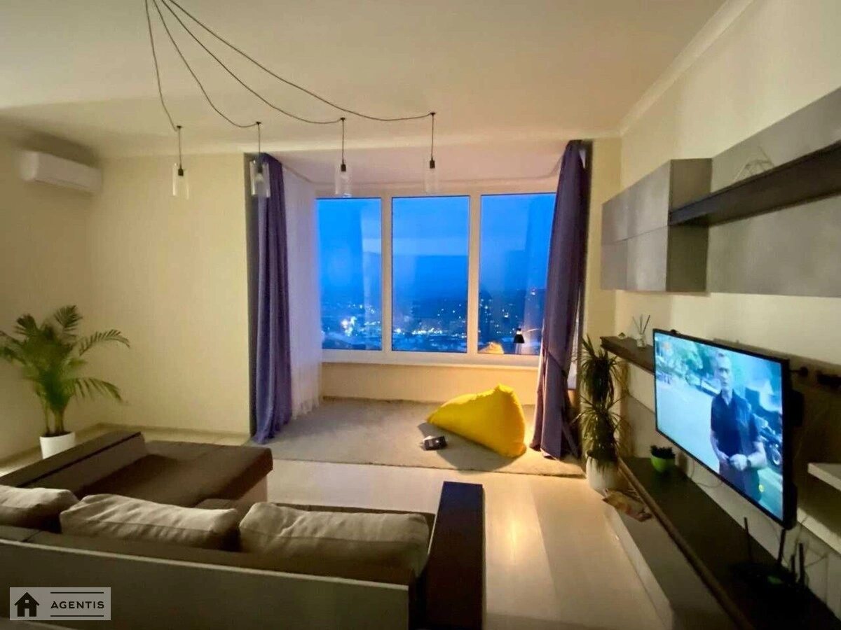 Apartment for rent. 1 room, 60 m², 23 floor/24 floors. Mykoly Mikhnovskoho bulv. Druzhby Narodiv, Kyiv. 