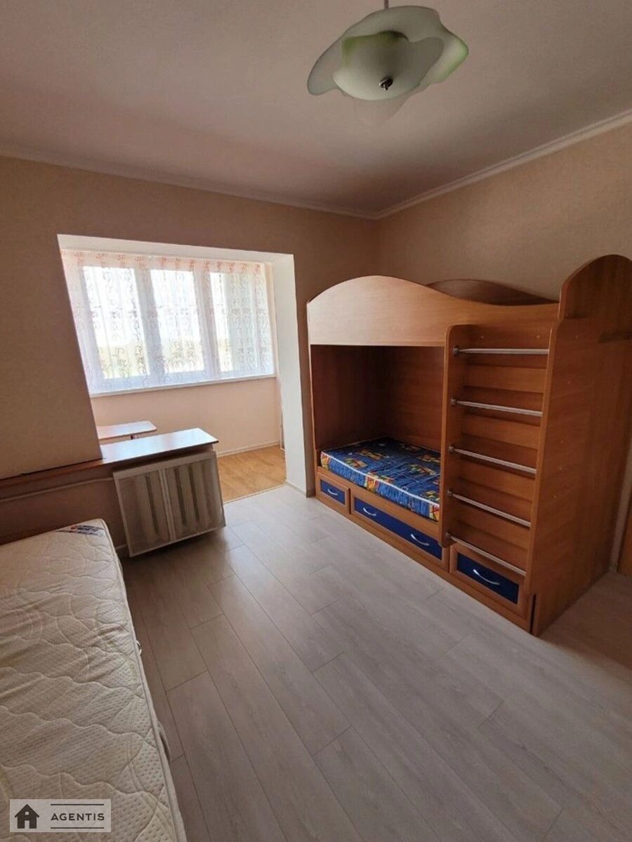 Apartment for rent. 2 rooms, 55 m², 15 floor/16 floors. 59, Kharkivske 59, Kyiv. 