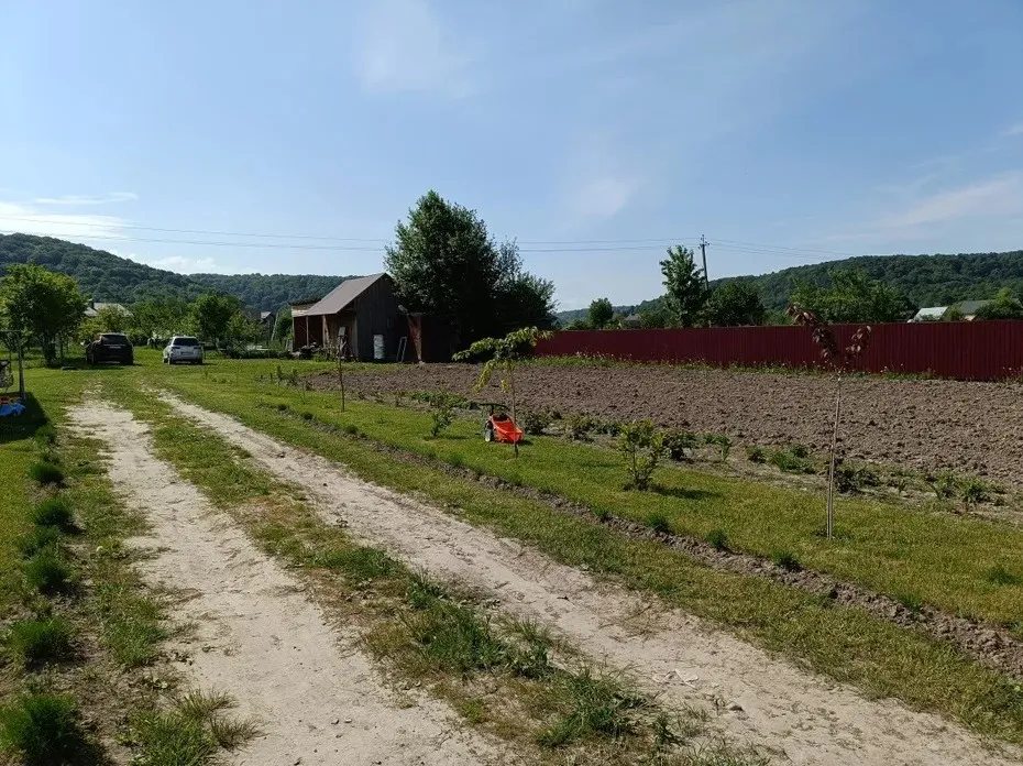 Продамо будинок у с. Крехів Львівської  області.