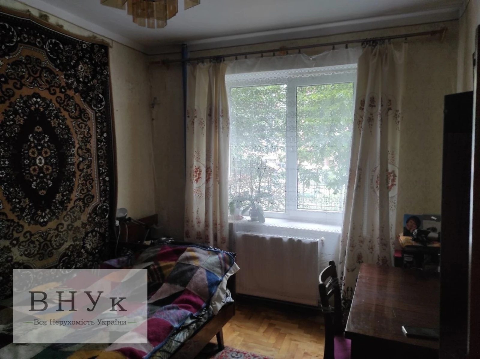 Apartments for sale. 5 rooms, 115 m², 1st floor/9 floors. Kyyivska vul., Ternopil. 