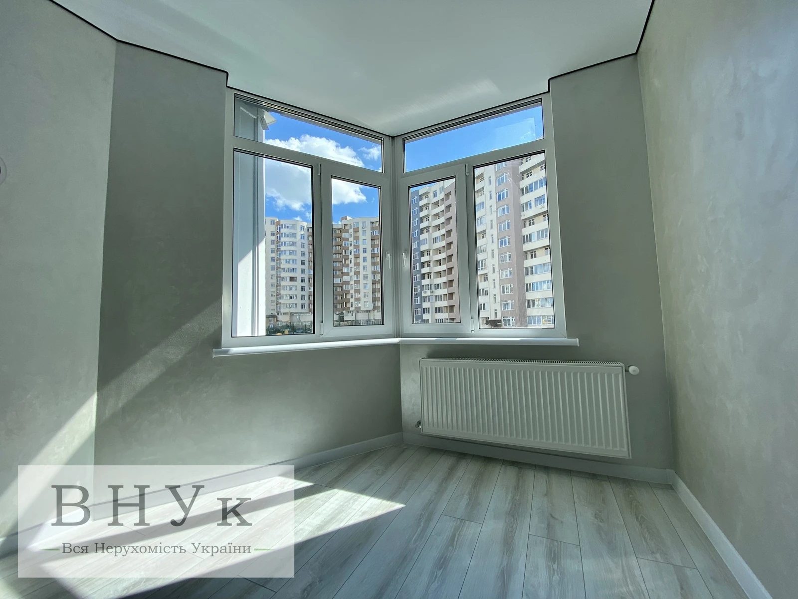 Продаж квартири 2 кімнати, 58 m², 3 пов./11 поверхів. Київська вул., Тернопіль. 