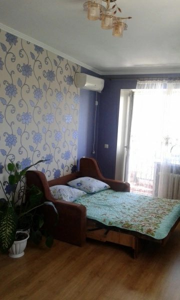 Entire place for rent. 1 room, 31 m², 5th floor/5 floors. 29, Ul.Lenyna, Illichivsk. 