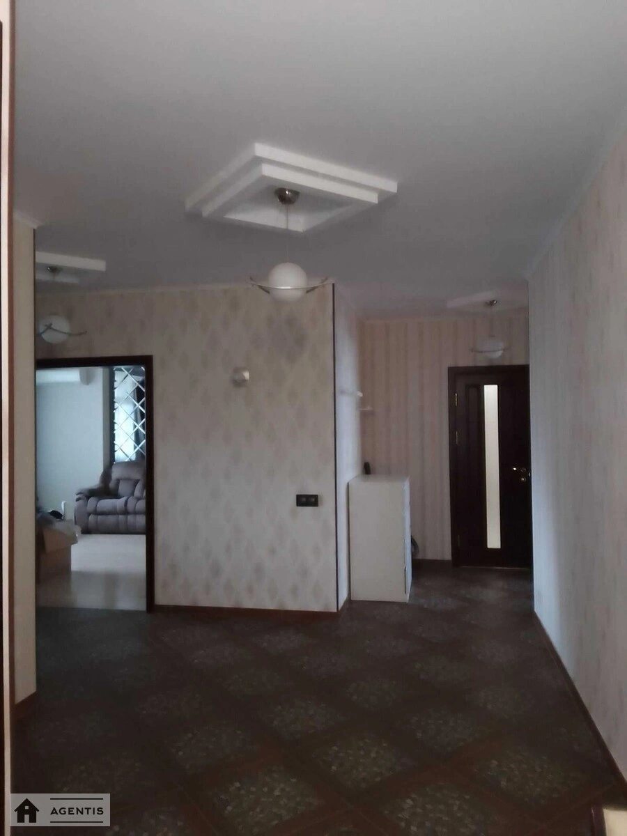 Apartment for rent. 2 rooms, 91 m², 16 floor/25 floors. 22, Petra Hryhorenka prosp., Kyiv. 