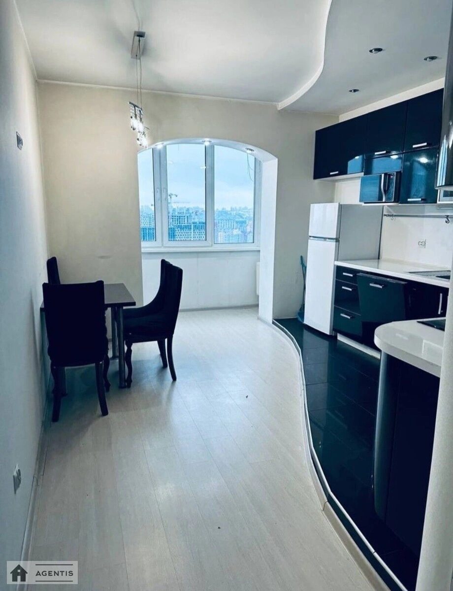 Apartment for rent. 3 rooms, 95 m², 26 floor/30 floors. 19, Kharkivske 19, Kyiv. 
