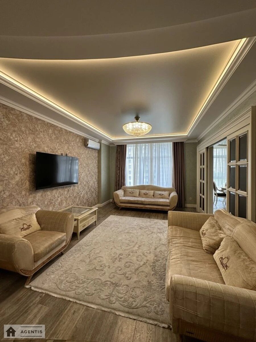 Apartment for rent. 3 rooms, 132 m², 6th floor/30 floors. 7, Andriya Verkhohlyada vul. Mykhayla Drahomirova, Kyiv. 
