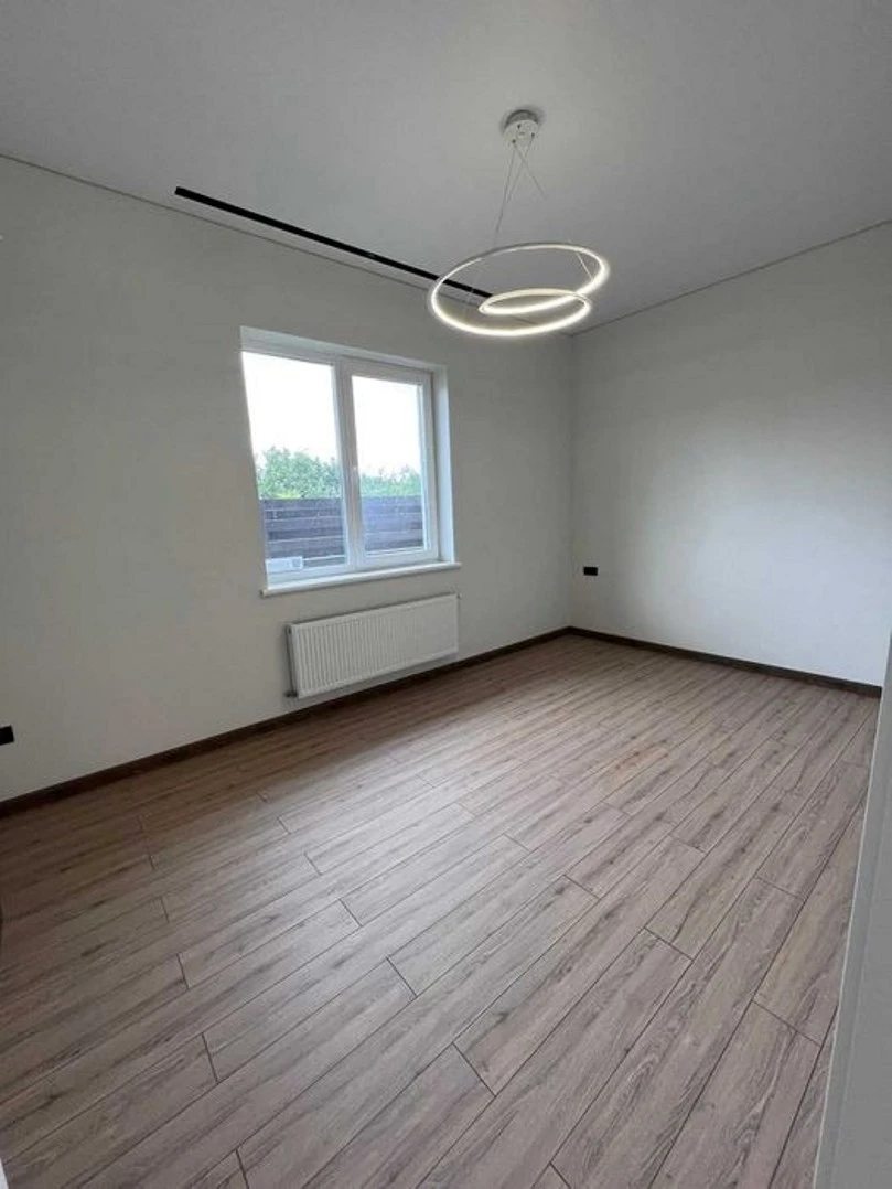 House for sale. 4 rooms, 137 m², 1 floor. Avanhard. 