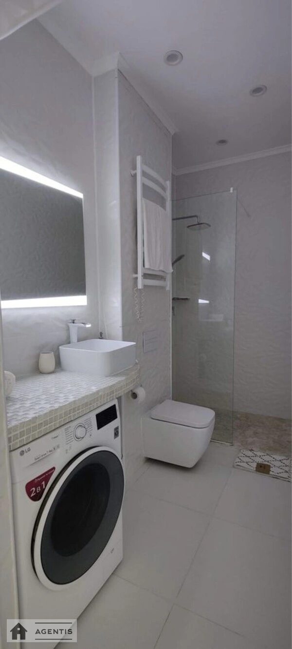 Apartment for rent. 2 rooms, 55 m², 17 floor/25 floors. Dzhona Makkeyna vul. Ivana Kudri, Kyiv. 