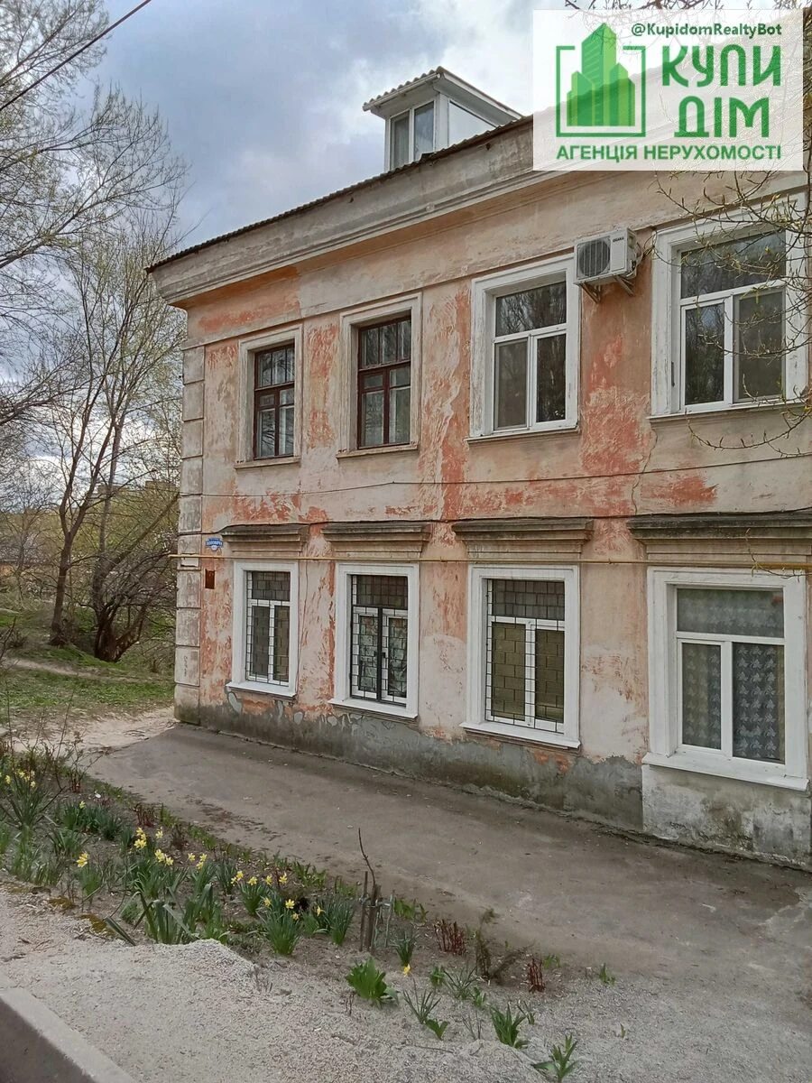 Продаж квартири. 2 rooms, 35 m², 2nd floor/2 floors. Поповича , Кропивницький. 