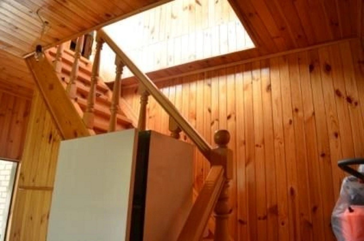 Summer cottage for sale. 5 rooms, 67 m², 2 floors. Zahaltsi. 