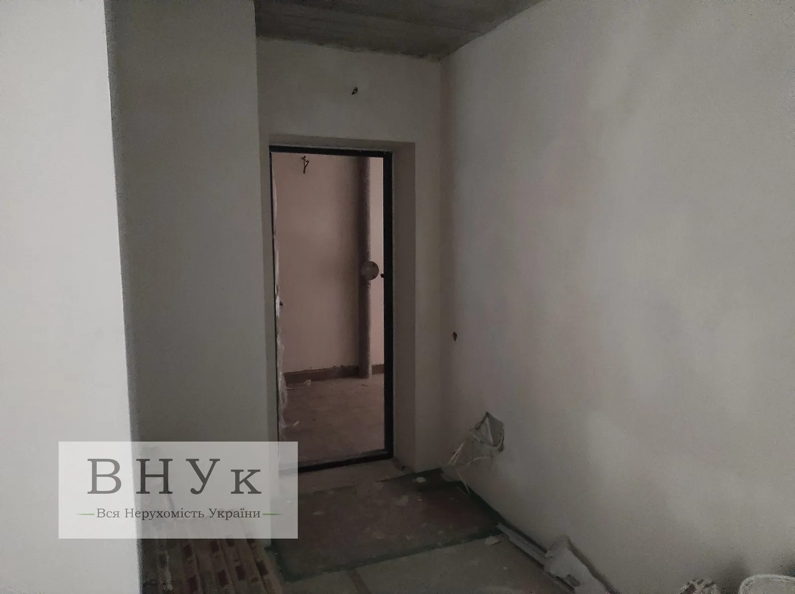 Apartments for sale 3 rooms, 82 m², 5th fl./10 floors. Tarnavskoho Henerala vul., Ternopil. 