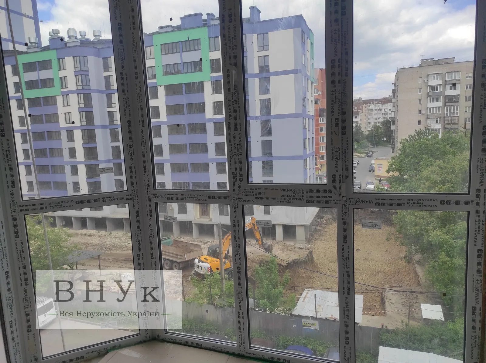 Apartments for sale 3 rooms, 82 m², 5th fl./10 floors. Tarnavskoho Henerala vul., Ternopil. 